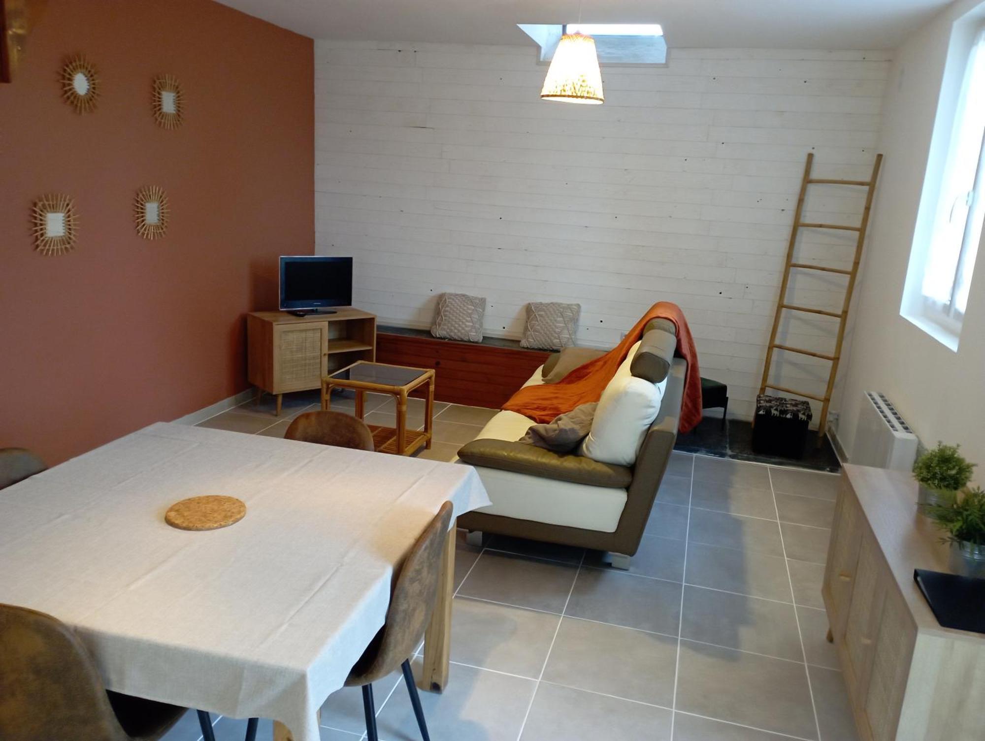 Les Gites Du Petit Marcel Soudan  Exterior photo